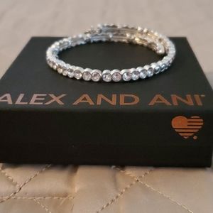 Alex and Ani ❄🎄🎁 Snowbell Wrap Bracelet